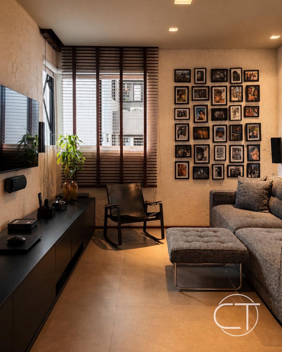 APARTAMENTO COM PÉ DIREITO DE 5,5M